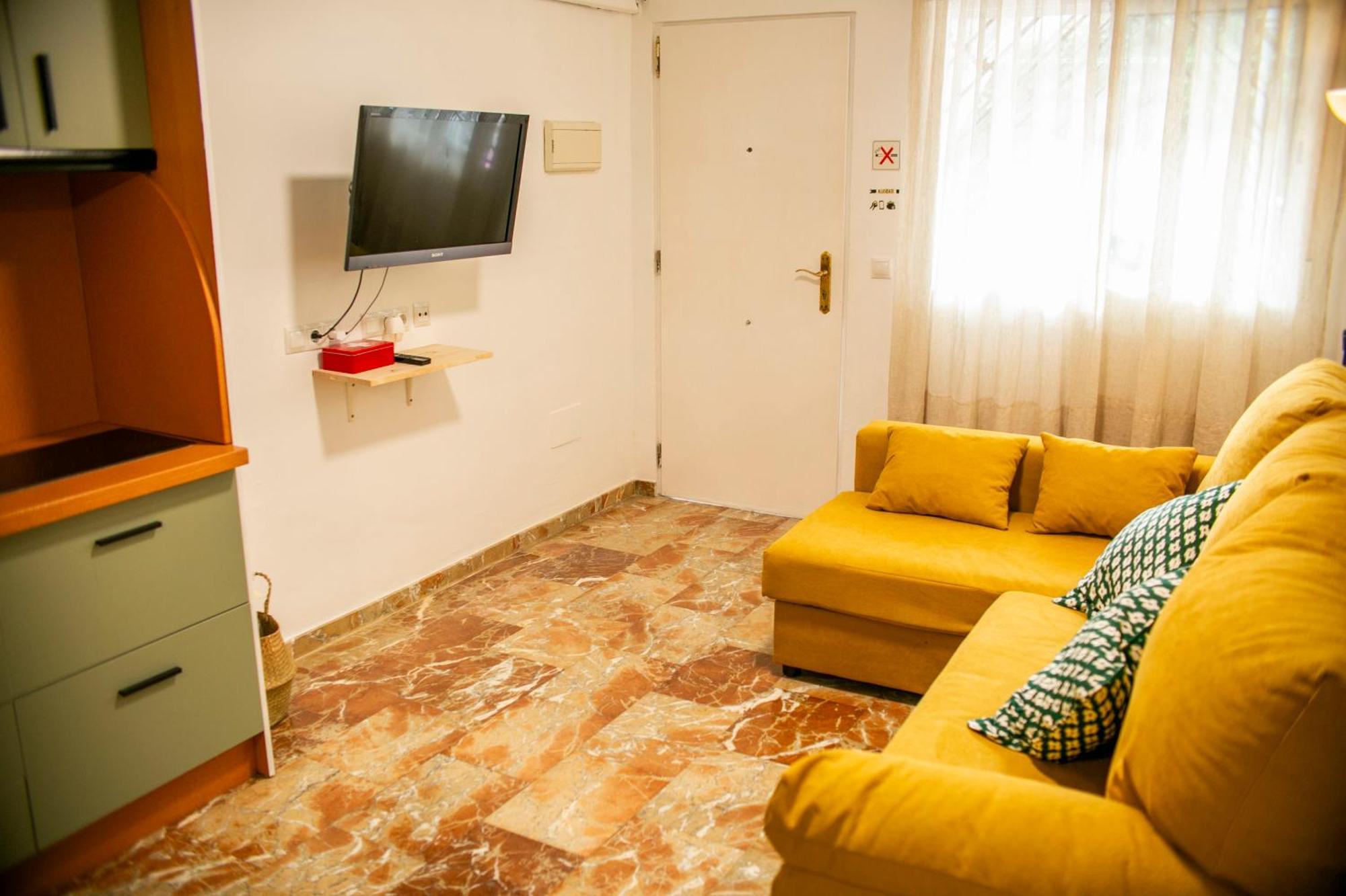 Apartamentos Riscos Torremolinos Luaran gambar